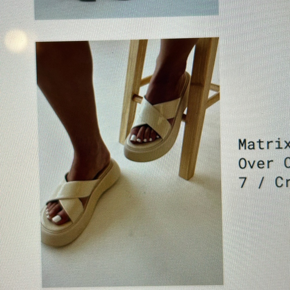Matrix Flats All Over Cream Size US 7